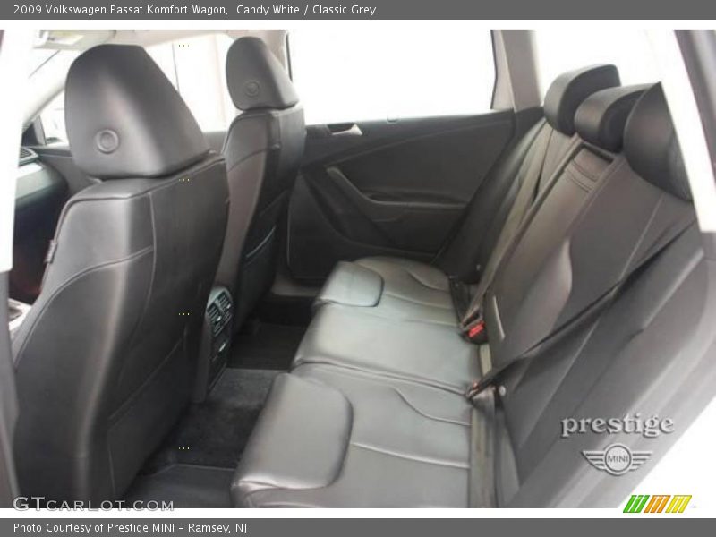 Candy White / Classic Grey 2009 Volkswagen Passat Komfort Wagon