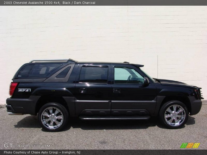 Black / Dark Charcoal 2003 Chevrolet Avalanche 1500 4x4