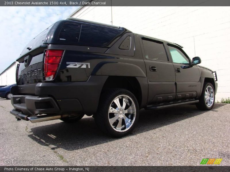 Black / Dark Charcoal 2003 Chevrolet Avalanche 1500 4x4