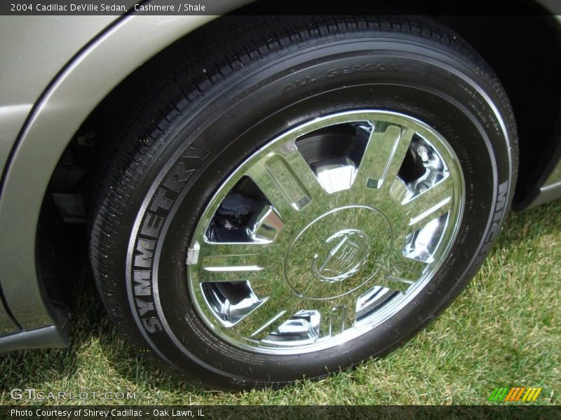 Cashmere / Shale 2004 Cadillac DeVille Sedan