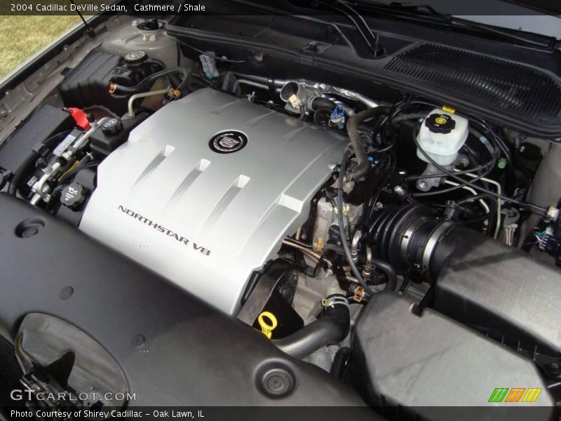 Cashmere / Shale 2004 Cadillac DeVille Sedan