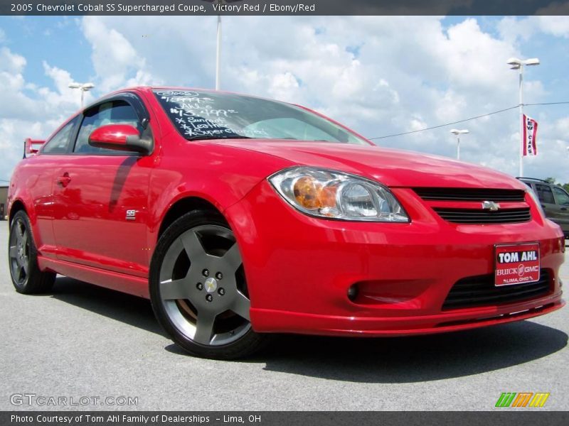 Victory Red / Ebony/Red 2005 Chevrolet Cobalt SS Supercharged Coupe