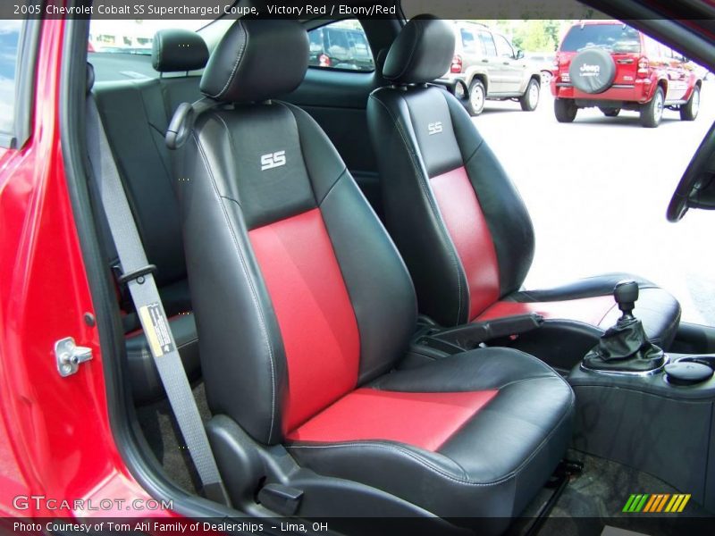 Victory Red / Ebony/Red 2005 Chevrolet Cobalt SS Supercharged Coupe