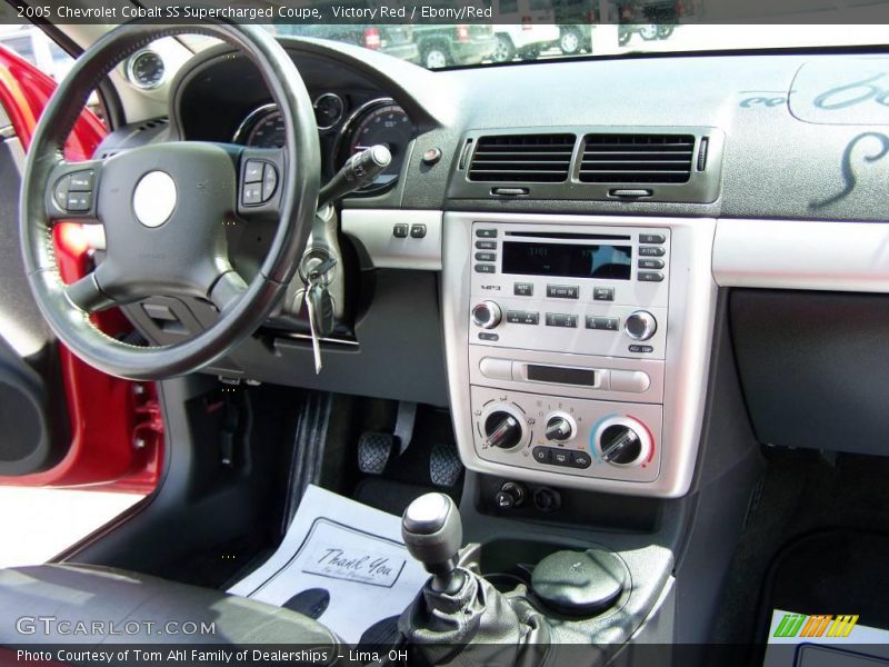Victory Red / Ebony/Red 2005 Chevrolet Cobalt SS Supercharged Coupe
