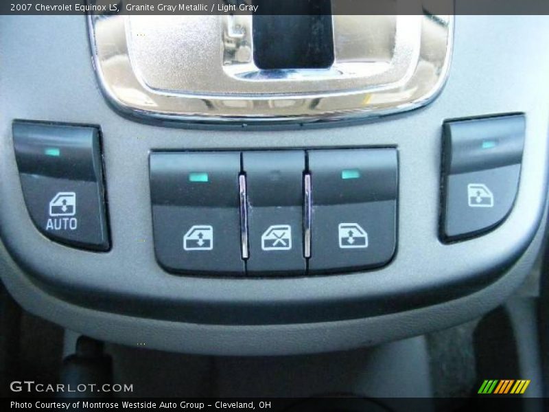 Granite Gray Metallic / Light Gray 2007 Chevrolet Equinox LS