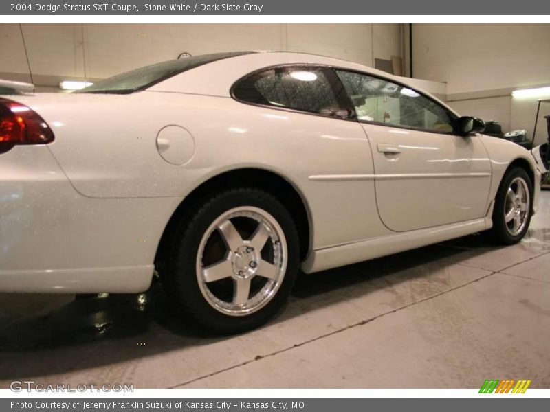 Stone White / Dark Slate Gray 2004 Dodge Stratus SXT Coupe