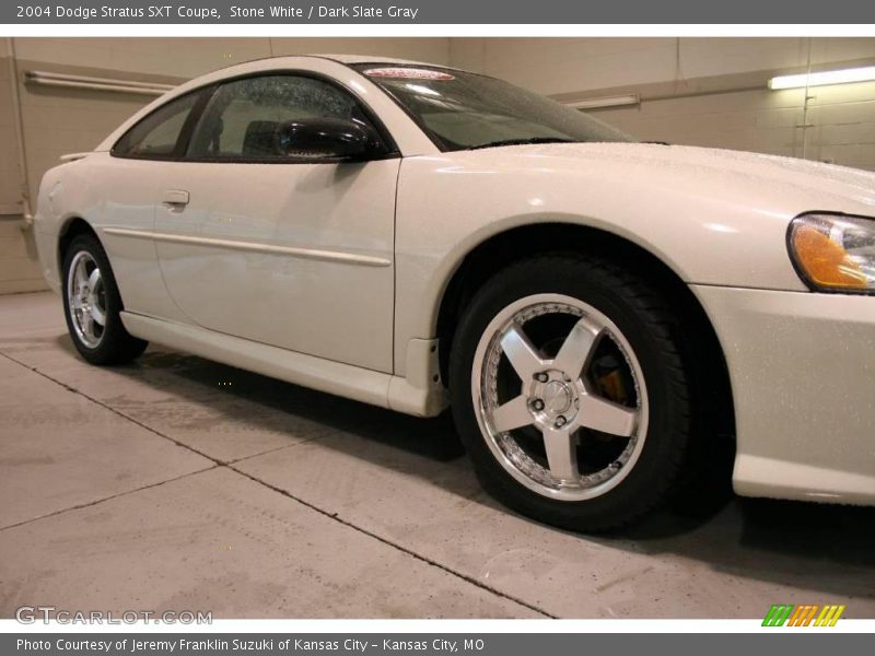 Stone White / Dark Slate Gray 2004 Dodge Stratus SXT Coupe