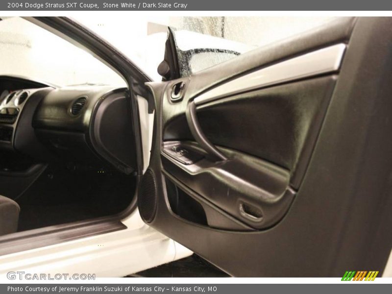 Stone White / Dark Slate Gray 2004 Dodge Stratus SXT Coupe