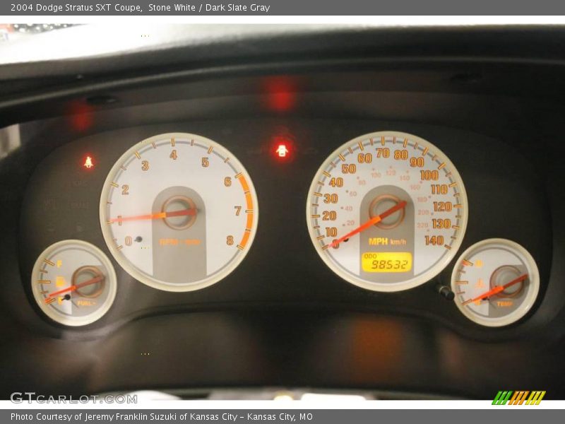 Stone White / Dark Slate Gray 2004 Dodge Stratus SXT Coupe