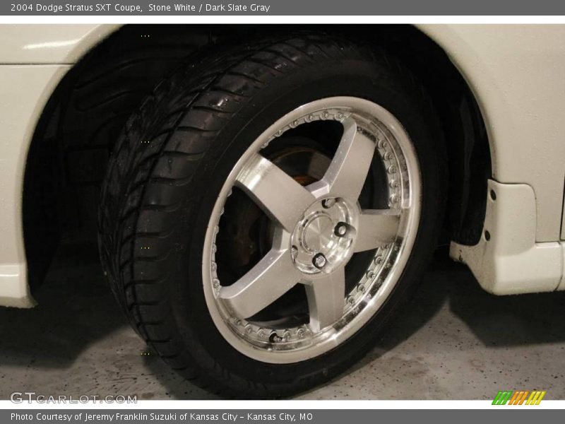 Stone White / Dark Slate Gray 2004 Dodge Stratus SXT Coupe