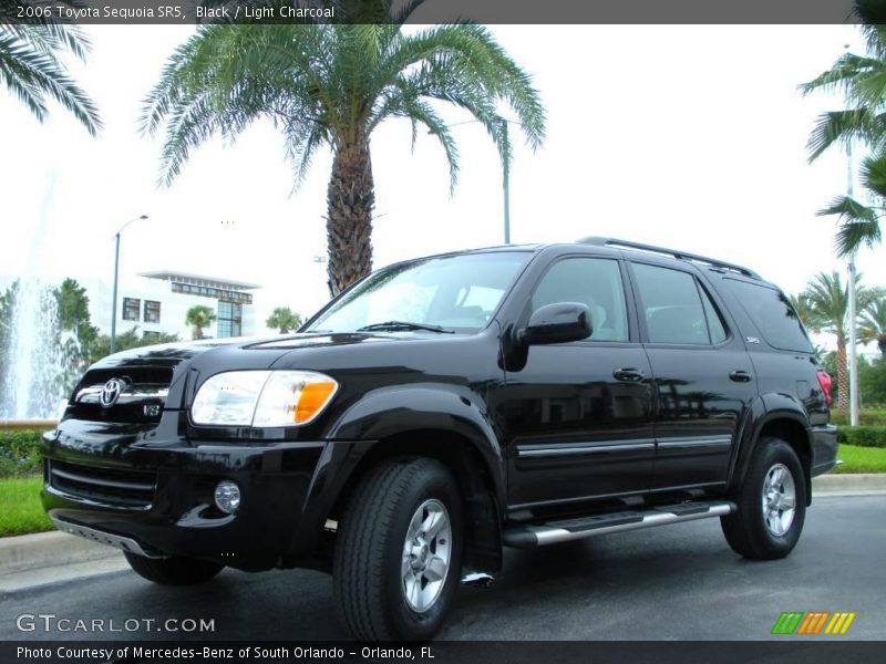 Black / Light Charcoal 2006 Toyota Sequoia SR5