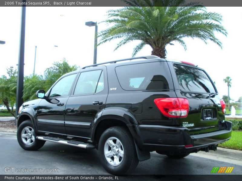 Black / Light Charcoal 2006 Toyota Sequoia SR5