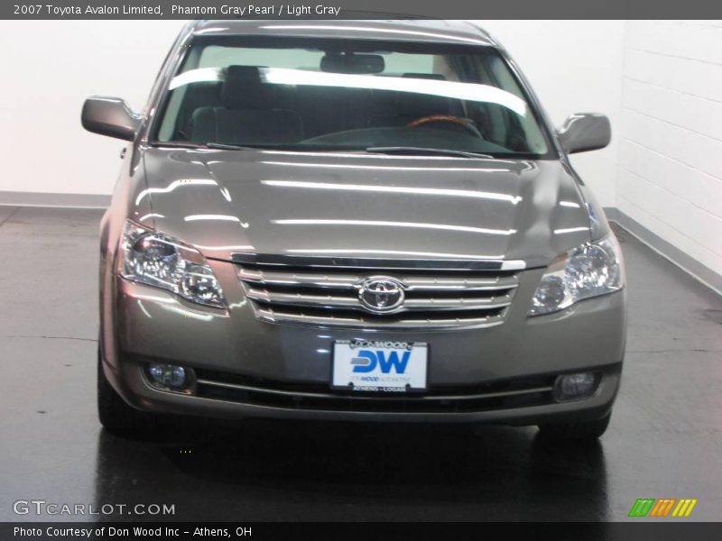 Phantom Gray Pearl / Light Gray 2007 Toyota Avalon Limited