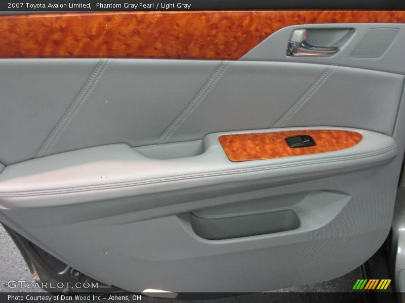 Phantom Gray Pearl / Light Gray 2007 Toyota Avalon Limited