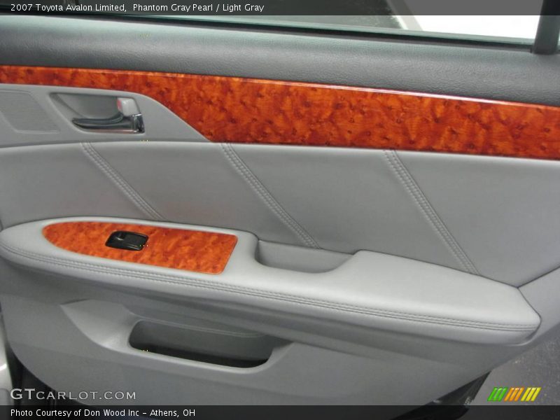 Phantom Gray Pearl / Light Gray 2007 Toyota Avalon Limited