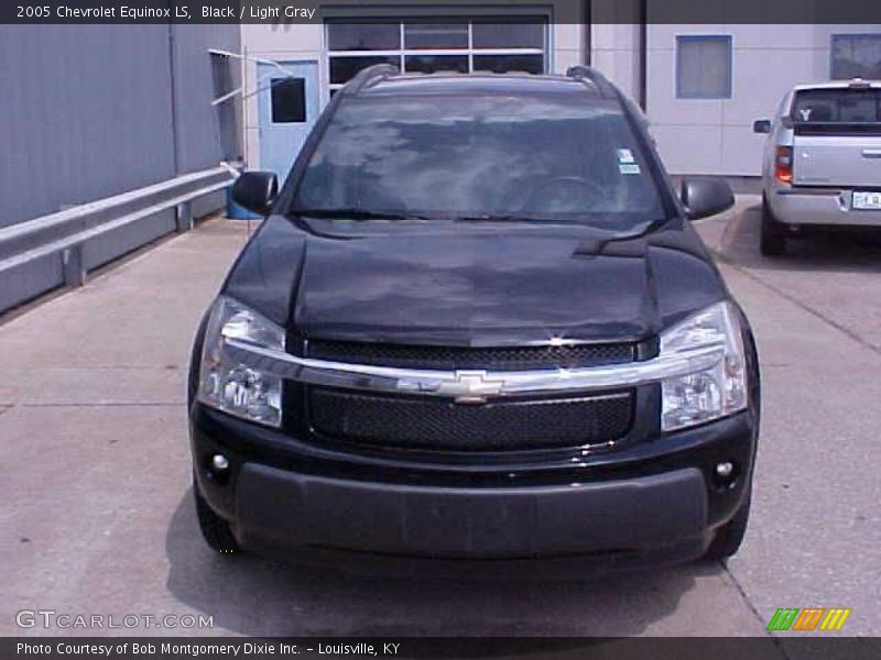 Black / Light Gray 2005 Chevrolet Equinox LS