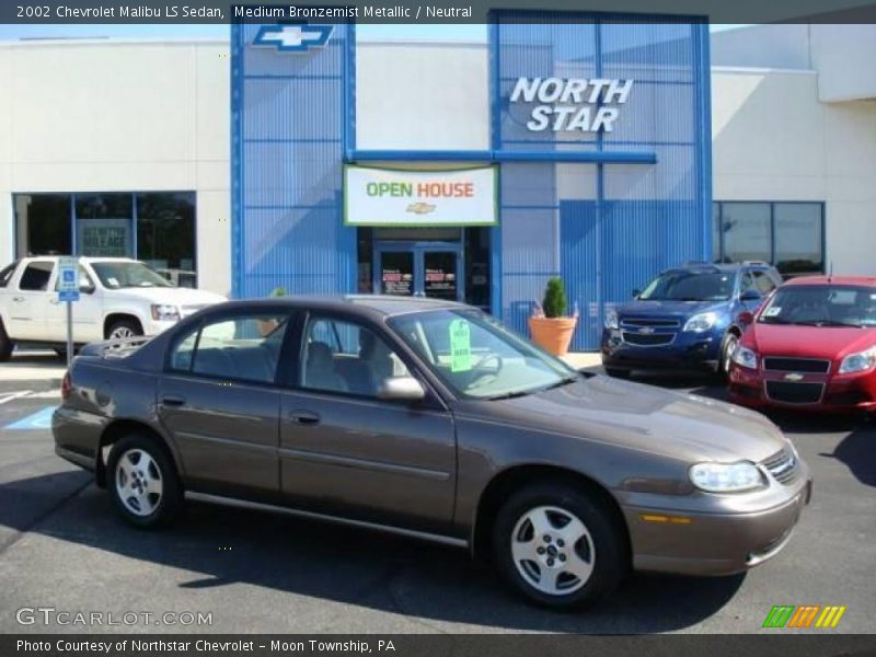 Medium Bronzemist Metallic / Neutral 2002 Chevrolet Malibu LS Sedan
