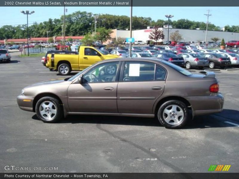 Medium Bronzemist Metallic / Neutral 2002 Chevrolet Malibu LS Sedan