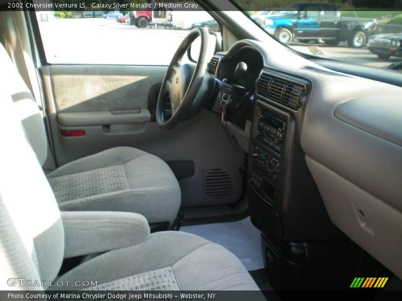Galaxy Silver Metallic / Medium Gray 2002 Chevrolet Venture LS