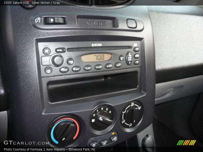 Silver Nickel / Gray 2005 Saturn VUE
