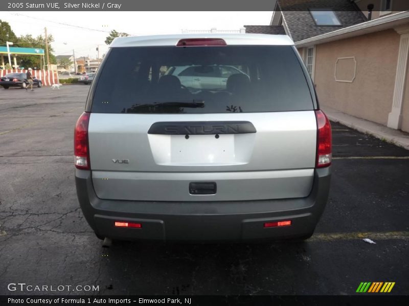 Silver Nickel / Gray 2005 Saturn VUE