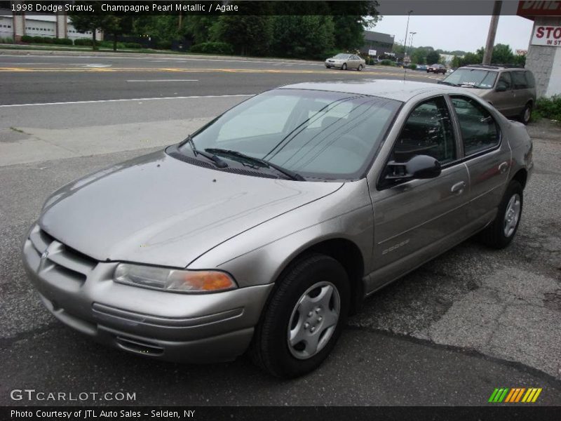Champagne Pearl Metallic / Agate 1998 Dodge Stratus