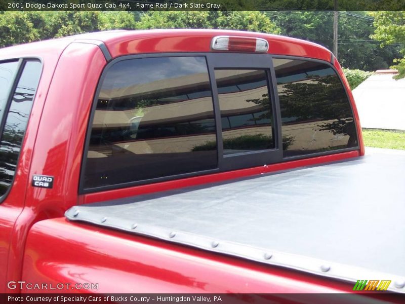 Flame Red / Dark Slate Gray 2001 Dodge Dakota Sport Quad Cab 4x4
