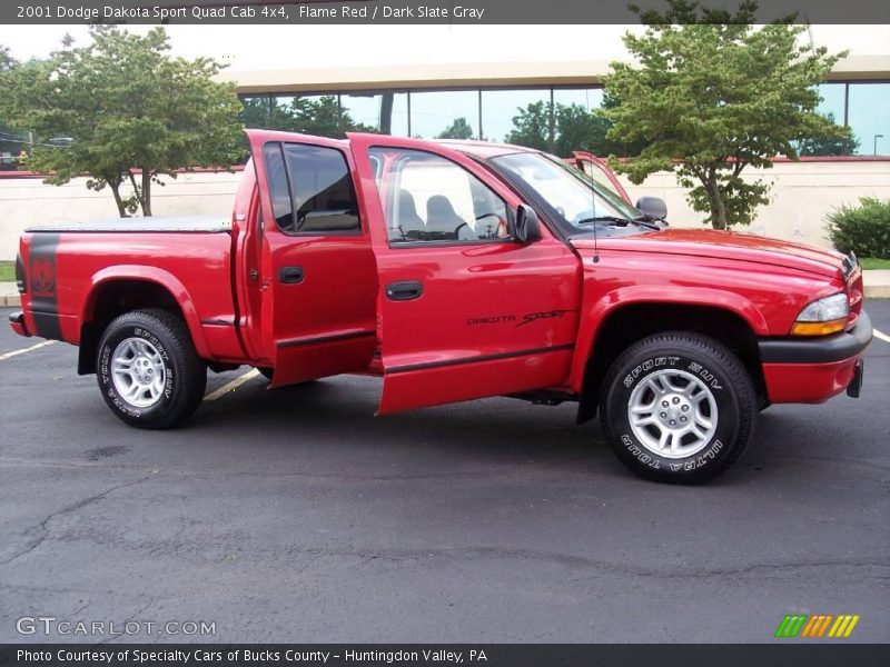 Flame Red / Dark Slate Gray 2001 Dodge Dakota Sport Quad Cab 4x4