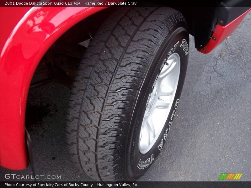 Flame Red / Dark Slate Gray 2001 Dodge Dakota Sport Quad Cab 4x4