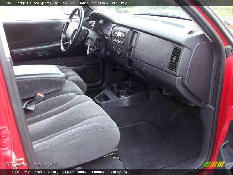 Flame Red / Dark Slate Gray 2001 Dodge Dakota Sport Quad Cab 4x4