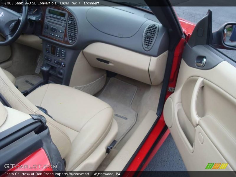 Laser Red / Parchment 2003 Saab 9-3 SE Convertible