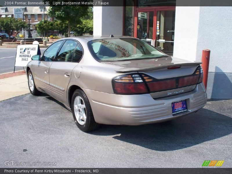 Light Bronzemist Metallic / Taupe 2004 Pontiac Bonneville SE