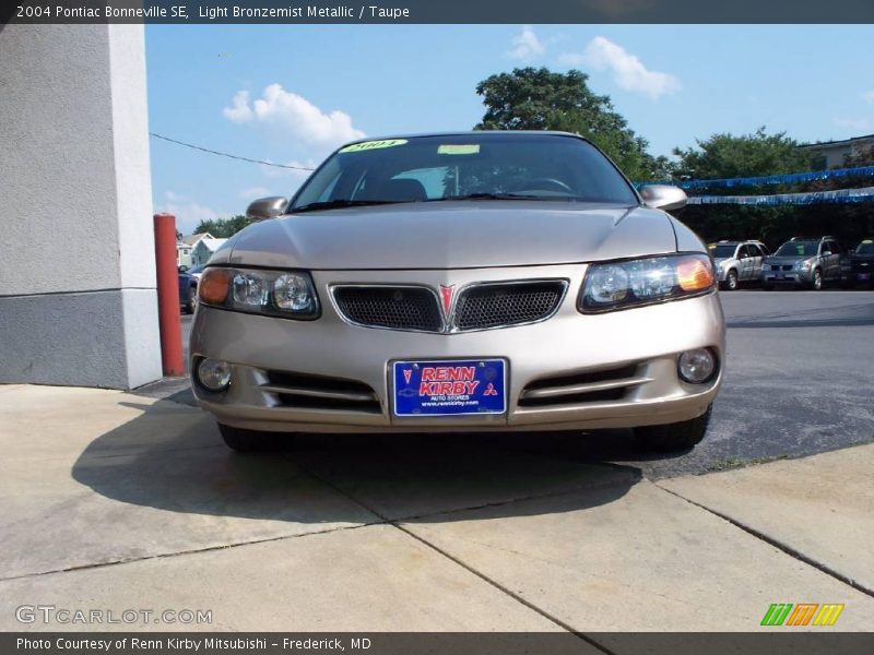 Light Bronzemist Metallic / Taupe 2004 Pontiac Bonneville SE