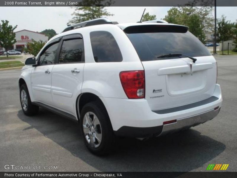 Bright White / Sand 2008 Pontiac Torrent