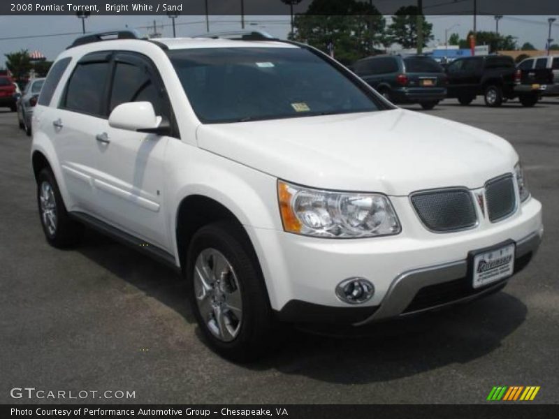 Bright White / Sand 2008 Pontiac Torrent