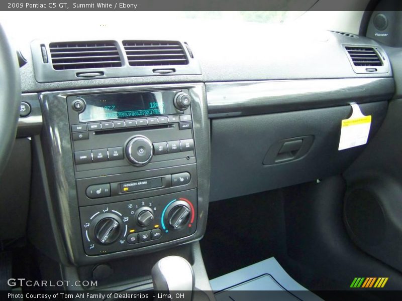 Summit White / Ebony 2009 Pontiac G5 GT