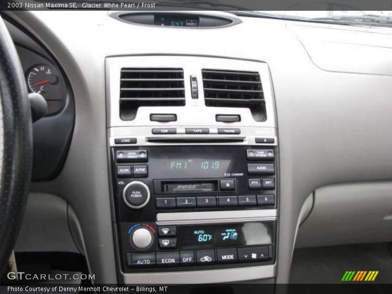 Glacier White Pearl / Frost 2003 Nissan Maxima SE