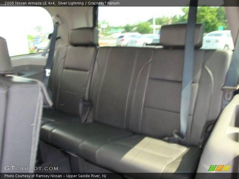 Silver Lightning / Graphite/Titanium 2006 Nissan Armada LE 4x4