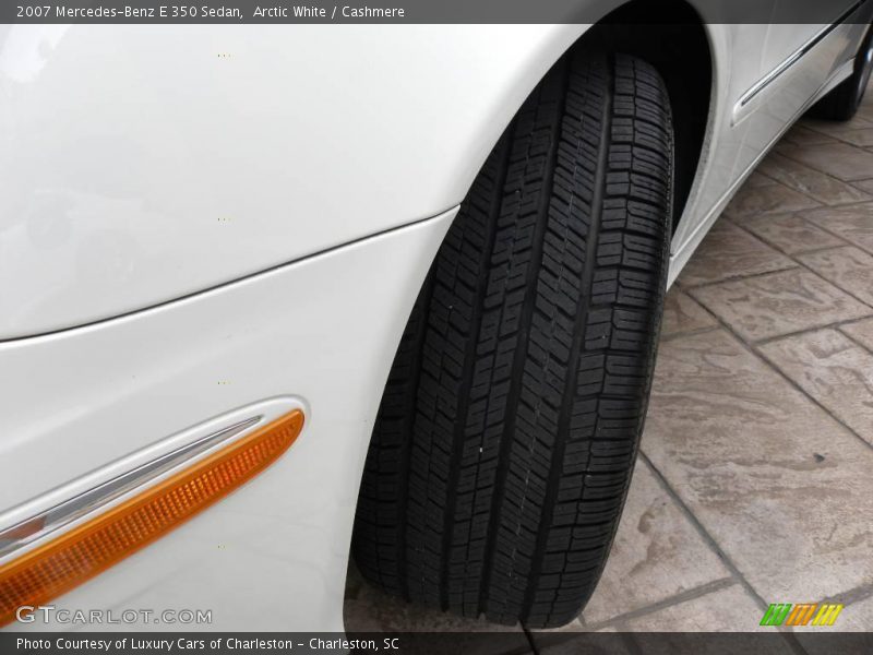 Arctic White / Cashmere 2007 Mercedes-Benz E 350 Sedan