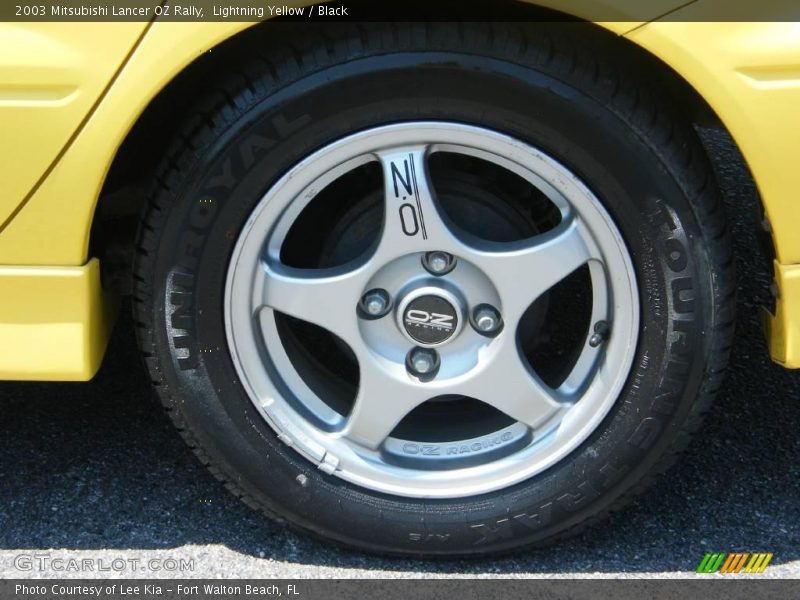 Lightning Yellow / Black 2003 Mitsubishi Lancer OZ Rally