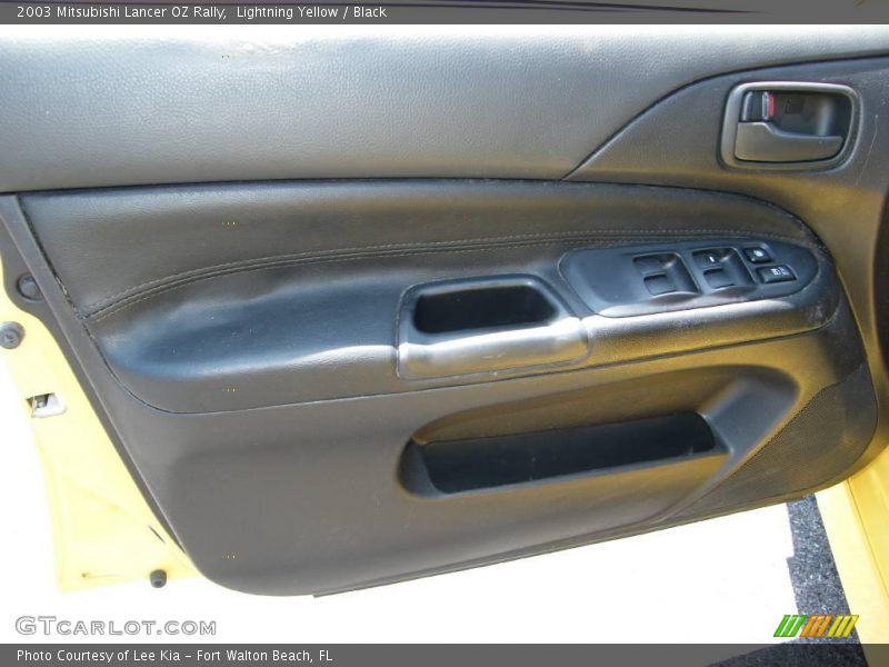 Lightning Yellow / Black 2003 Mitsubishi Lancer OZ Rally
