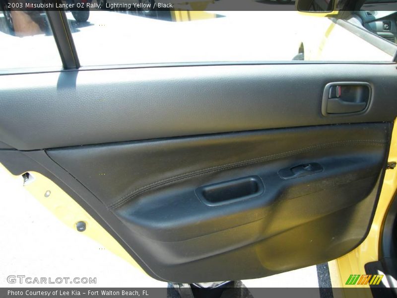 Lightning Yellow / Black 2003 Mitsubishi Lancer OZ Rally