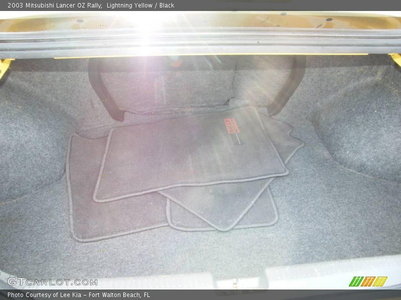 Lightning Yellow / Black 2003 Mitsubishi Lancer OZ Rally