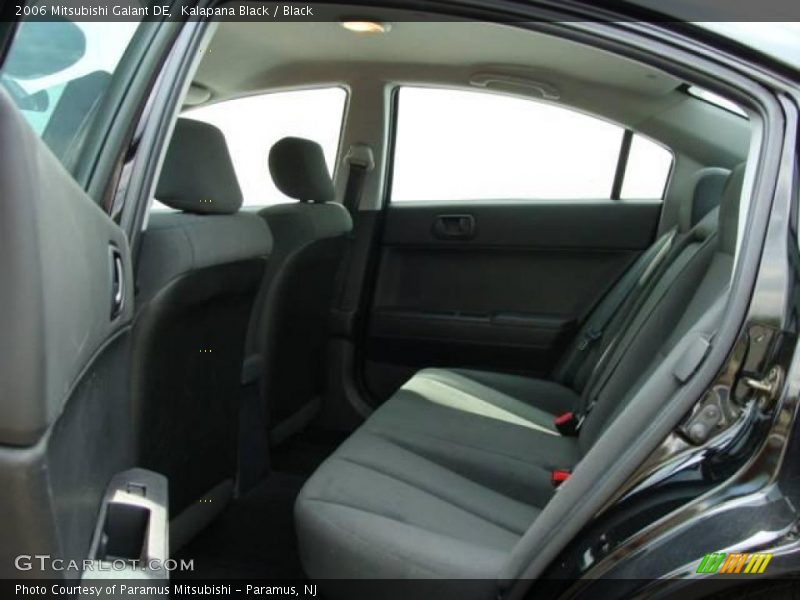 Kalapana Black / Black 2006 Mitsubishi Galant DE