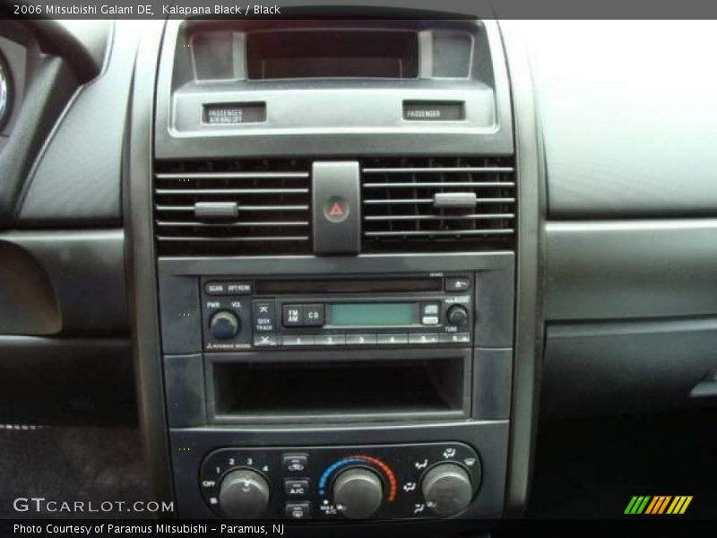 Kalapana Black / Black 2006 Mitsubishi Galant DE