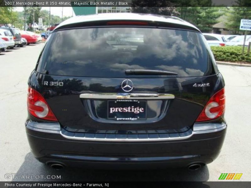 Majestic Black Metallic / Black 2007 Mercedes-Benz R 350 4Matic