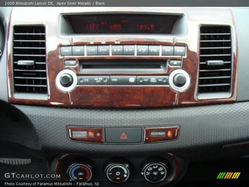 Apex Silver Metallic / Black 2008 Mitsubishi Lancer DE