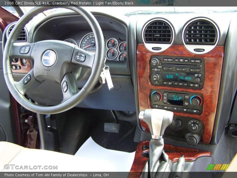 Cranberry Red Metallic / Light Tan/Ebony Black 2006 GMC Envoy SLE 4x4