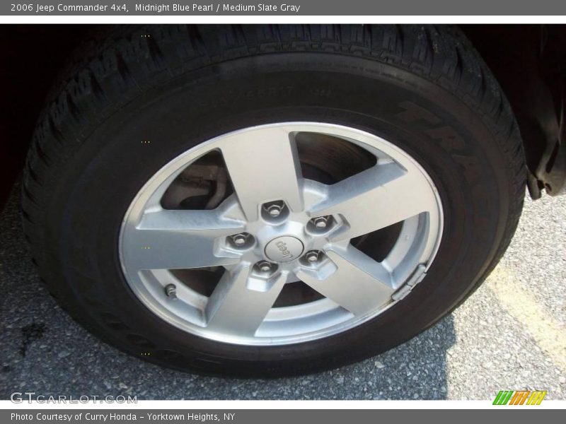 Midnight Blue Pearl / Medium Slate Gray 2006 Jeep Commander 4x4