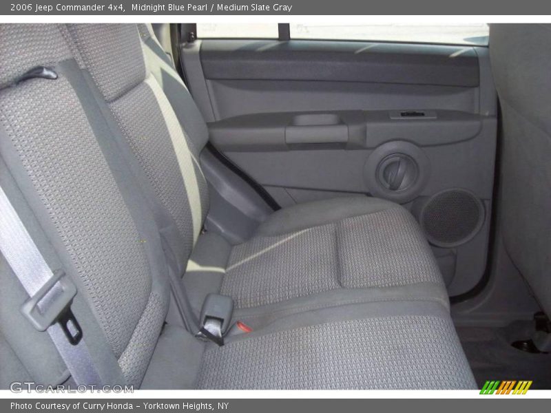 Midnight Blue Pearl / Medium Slate Gray 2006 Jeep Commander 4x4